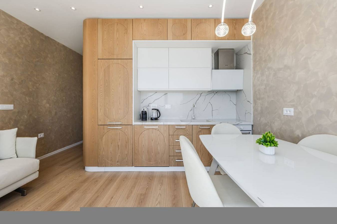 Appartement entier, Pearl Coast Drymades | Elegant 2Br Apartment in Dhërmi, Himarë