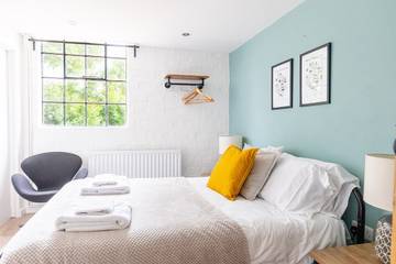 Rental for 18 People in Cromford, Derbyshire, Photo 1
