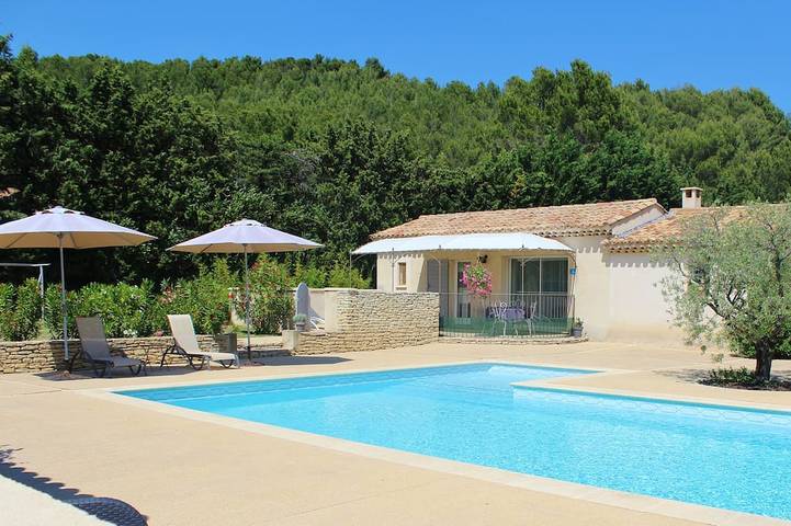 Apartamento de vacaciones para 2 personas, con jardín además de piscina y terraza - 1