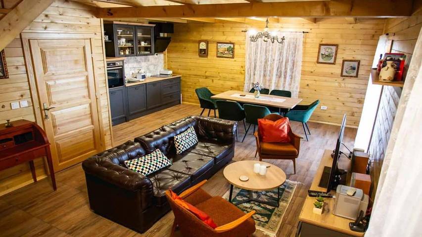 Villa für 8 Personen, mit Pool - 1