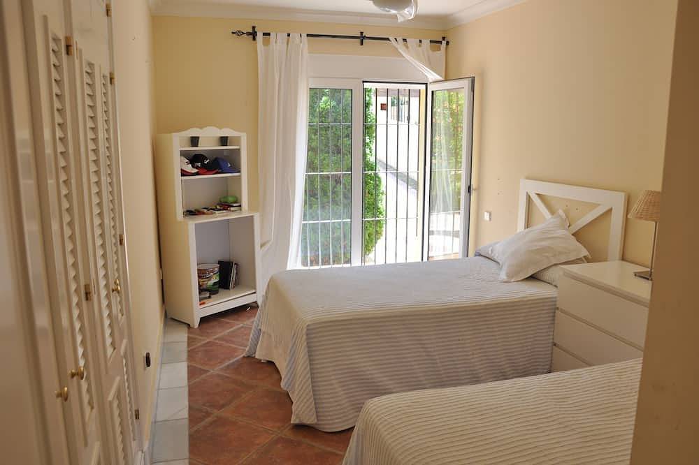 Sotogrande Las Terrazas Townhouse in Sotogrande, San Roque
