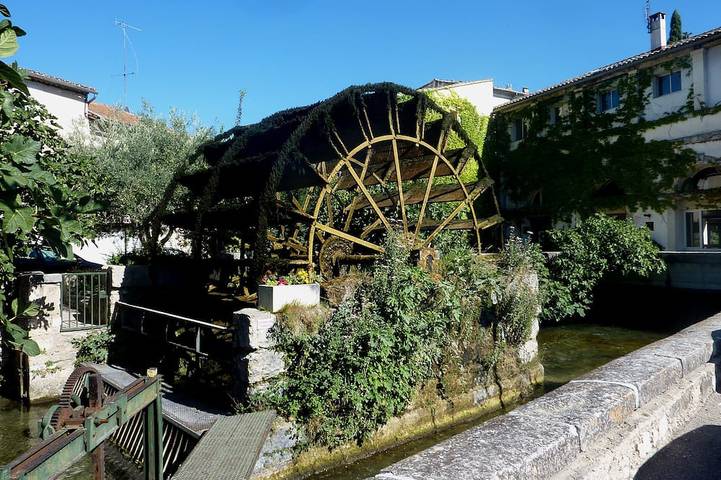 Gîte pour 4 personnes, avec terrasse et jardin, animaux acceptés