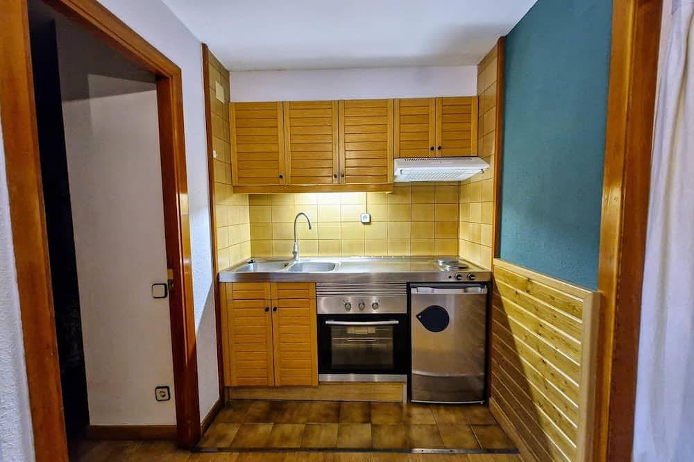 Entire apartment, Perfect space right at the slopes in La Molina in La Molina, Alp