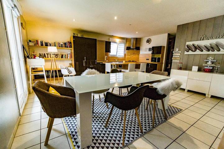 Location de vacances pour 4 personnes, avec jardin dans Valdahon - 3