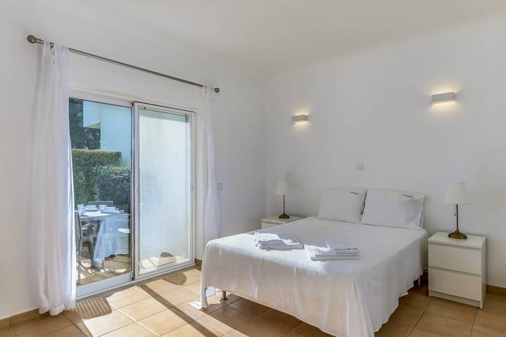 Ganze Wohnung, Flh Praia da Luz Apartment with Pool in Praia da Luz, Luz