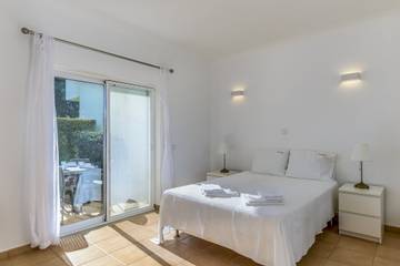 Apartment for 5 People in Luz, Faro District, Photo 4