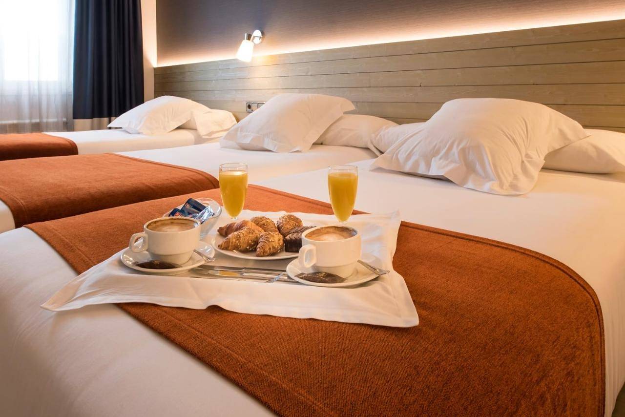 Hotel para 2 pessoas com jacuzzi in Corunha, Costa de Galicia