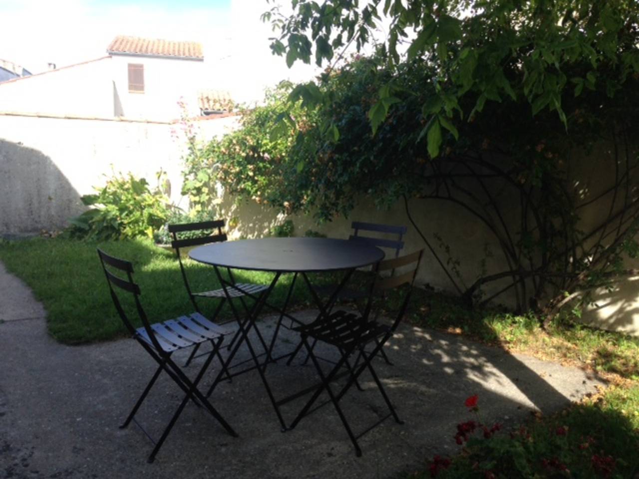 Maison de vacances 'Maison De Village Avec Jardin' avec terrasse privée in Saint-Trojan-les-Bains, Côte de Beauté