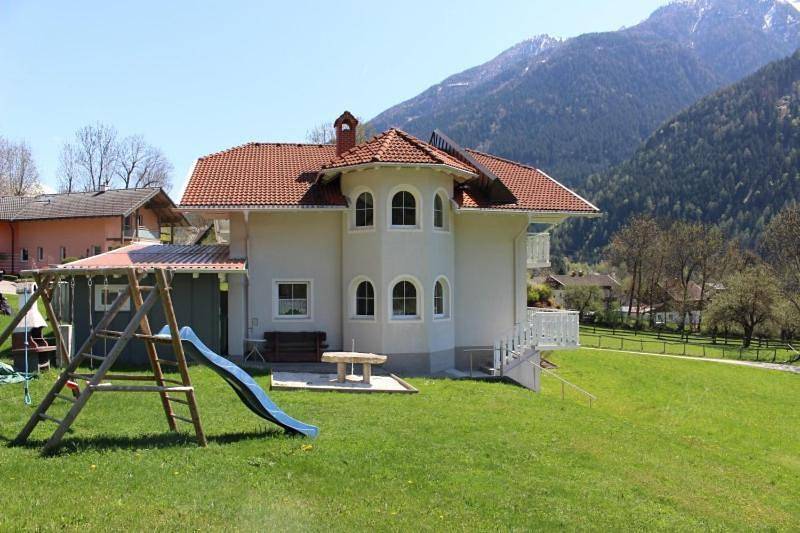 Ganze Ferienwohnung, Appartement Nr. 3 in Flattach, Oberkärnten