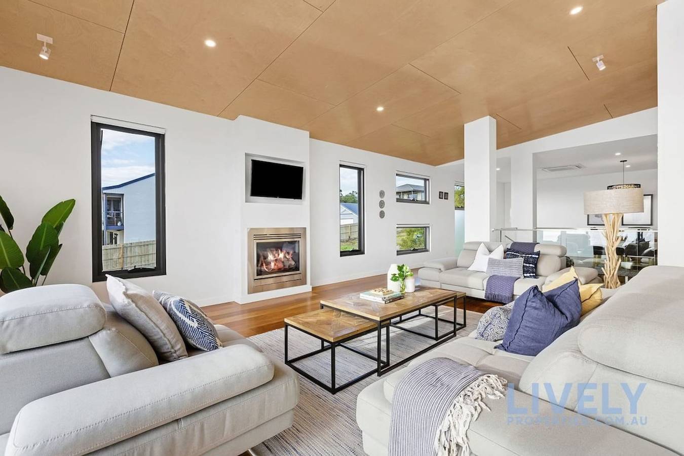 The Ocean s Edge Luxury Entertainer with Views in Melbourne, Mornington Peninsula