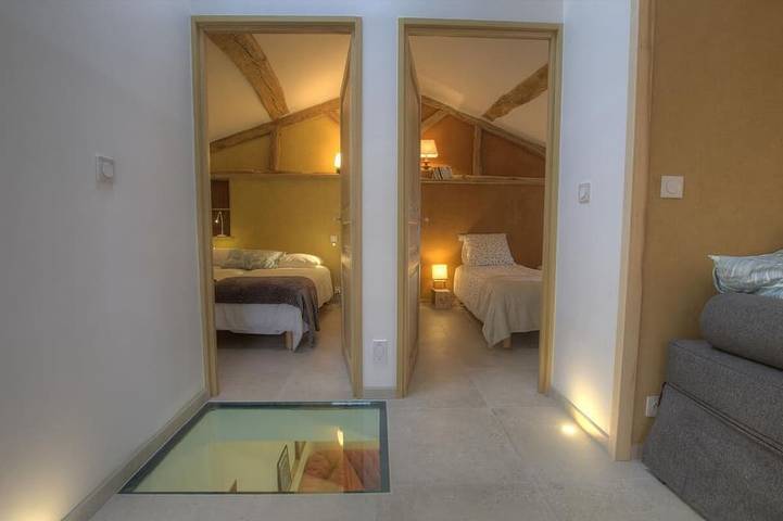 Location de vacances pour 6 personnes, avec balcon et jardin à Montagnat - 2