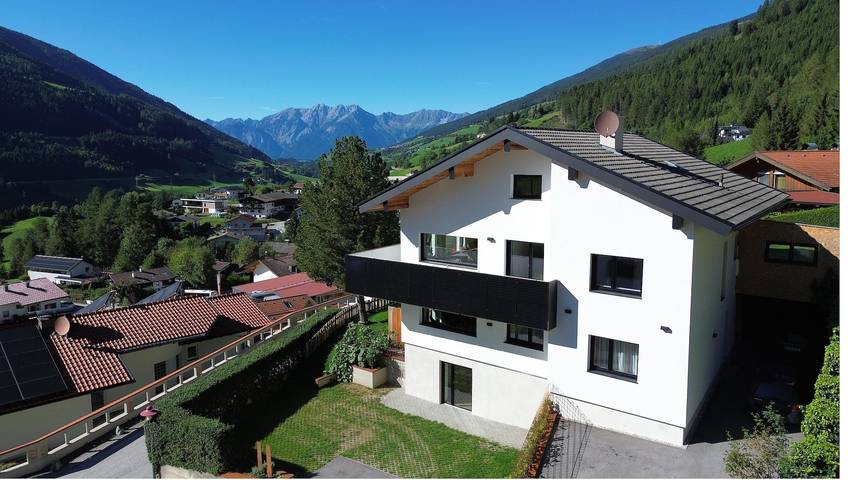 Ganze Ferienwohnung, Apartment in Tuxer Alpen, Pfons