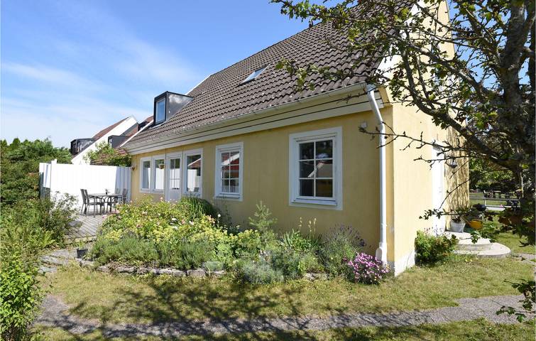 Hus för 7 Personer med terass in Pilhagen, Visby