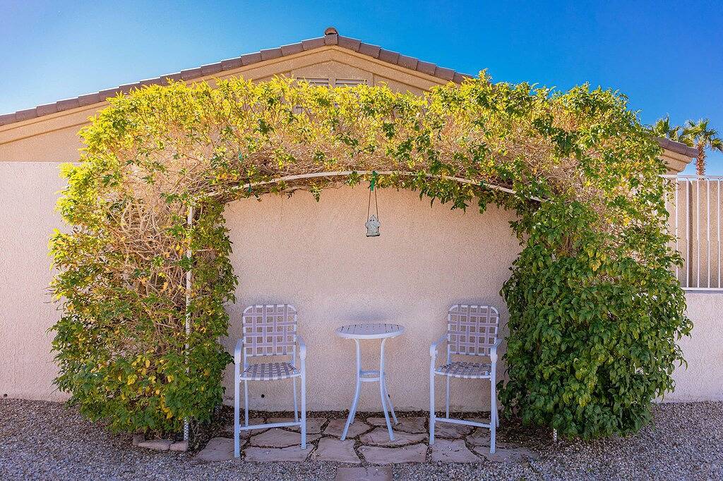 Paradise Retreat w/ Heated Pool, Spa + Game Room in Lake Havasu City, Mohave County