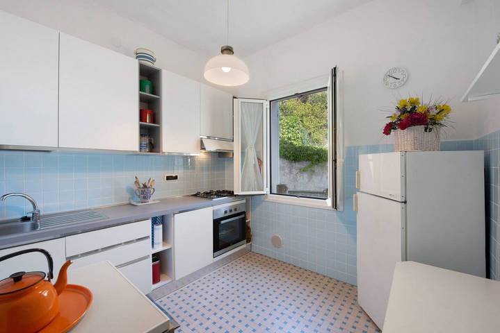 Gîte pour 6 personnes, avec Terrasse à Arenzano - 4