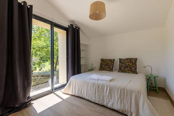 Location de vacances pour 6 personnes, avec piscine à Vertheuil - 2