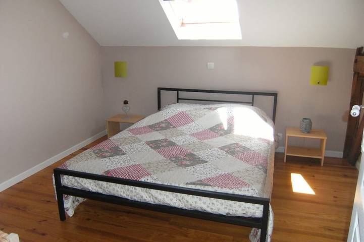 Gîte pour 12 personnes, avec jardin à Gourdon - 2