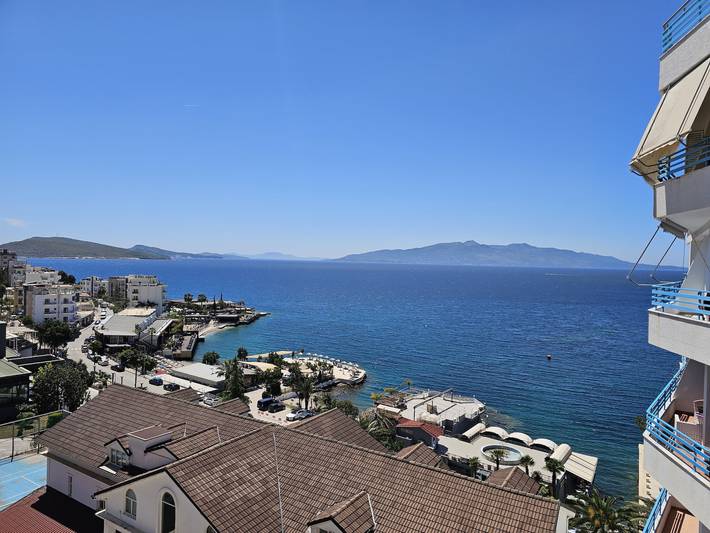 Ganze Wohnung, Ferienwohnung für 4 Personen mit Balkon in Sarandë, Vlorë