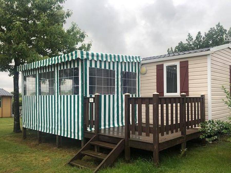 Flower Camping Le Val De Vie - Mobilhome 4 personnes - Sans salle de bain, avec Wc in Maché, Vallée de la Loire
