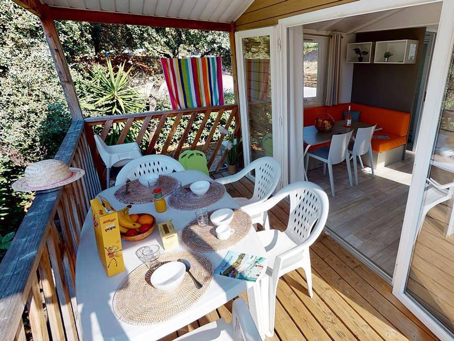 Campasun le Mas de Pierredon - Mobilhome 4 personnes - Méditerranée - 24m² - 2 chambres in Sanary-sur-Mer, Région de Toulon