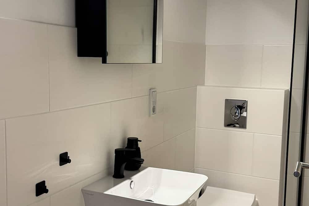 Ganze Wohnung, Charmante Ferien-/Monteurwohnung Flint in Ahnatal, Hessisches Bergland
