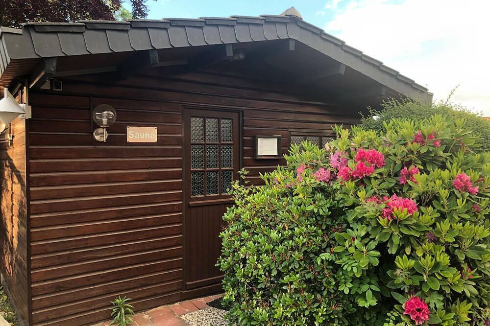 Entire apartment, \"kleine Auszeit\" - Gemütliches Nest för de Kleene Uttied, mit Pool und Sauna in Burhave, Butjadingen