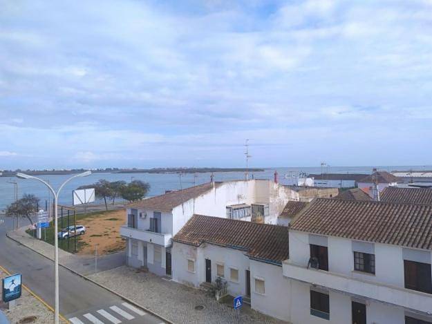 Apartamento inteiro, Three-Bedroom Apartment in Vila Real de Santo António, Distrito de Faro