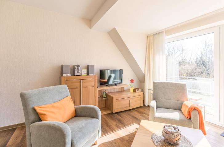 Ganze Wohnung, Haus Abendrot 1. Zentrale Ferienwohnung für 4 Personen. Mit Balkon. in Hafen Büsum, Büsum