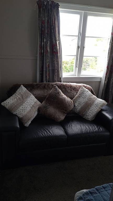 Cute rustic bach, A home away from home. Located in beautiful mangakino in Taupo District