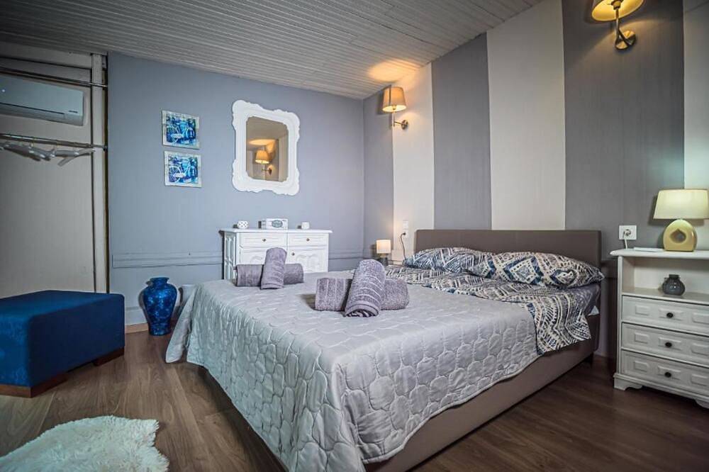 The Hidden Loft in Volos Town in Volos, Magnisia