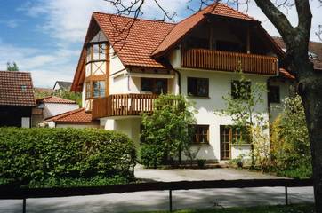 Ferienwohnung für 3 Personen, mit Seeblick und Terrasse, mit Haustier am Bodensee