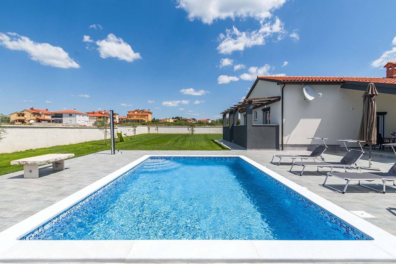 Villa Marino mit privatem Pool in Vodnjan, Südküste Istrien