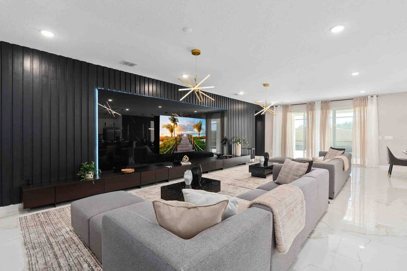 Super Fancy- 15Bdr 17Bas Huge 7 000Sqft Home in Kissimmee, Osceola County