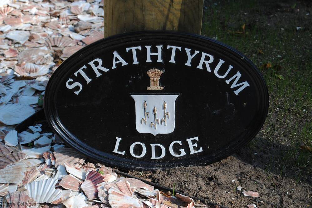 Stunning romantic one bedroom lodge in St Andrews, Fife region