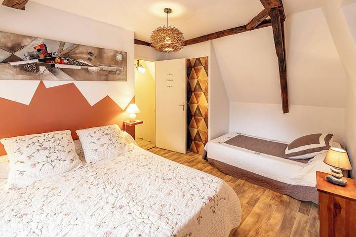 Location de vacances pour 6 personnes, avec jardin et piscine à Saint-Geyrac - 3