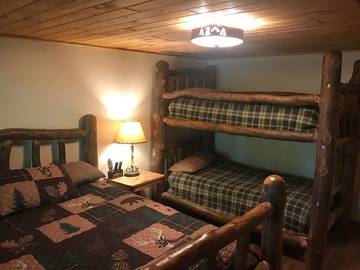 Vacation House for 10 Guests in Long Pond, Monroe County (PA), Picture 2