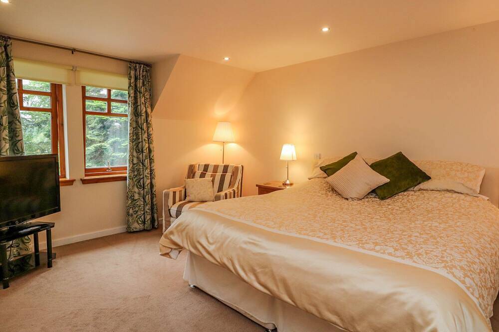 Distel Dhu, Newtonmore in Newtonmore, Highlands