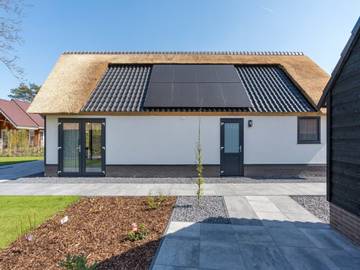 Gîte pour 6 personnes, avec jardin et terrasse à Baarle-Nassau