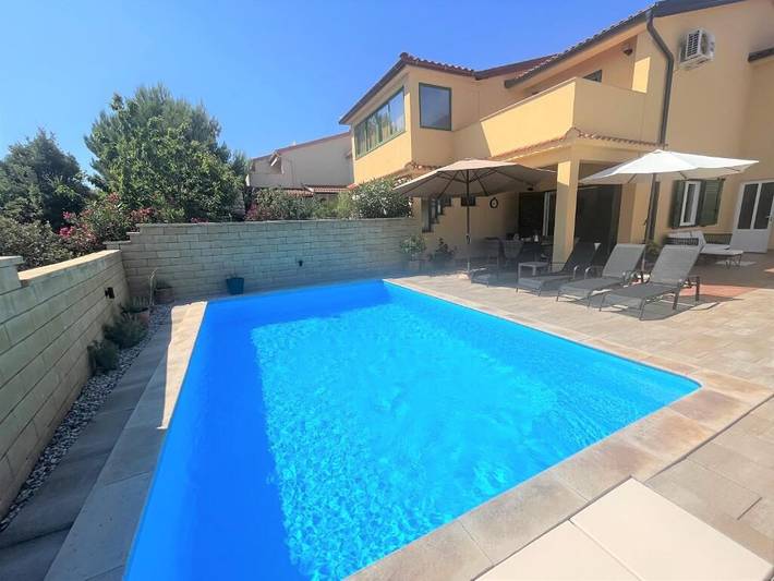 Ferienhaus für 6 Personen auf Rab