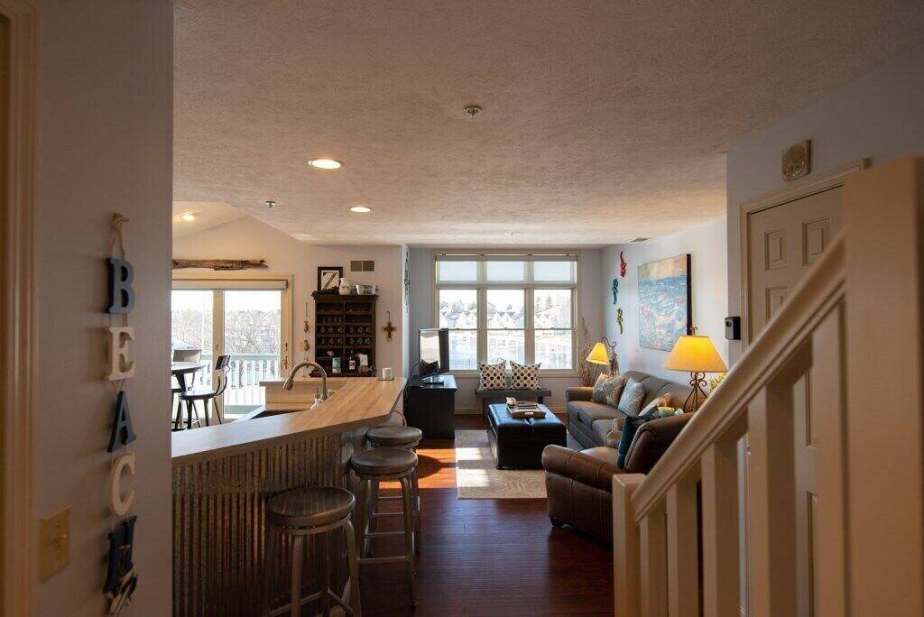 Ganze Wohnung, Fully Updated Marina View Condo in Manistee, Manistee County