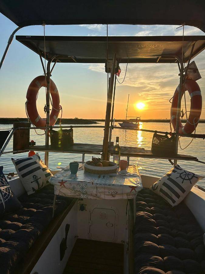 Houseboat - Faro in Ria Formosa in Faro, Ria Formosa