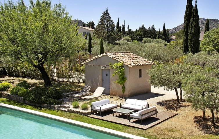 Location de vacances pour 10 personnes, avec terrasse et piscine à Eygalières - 4