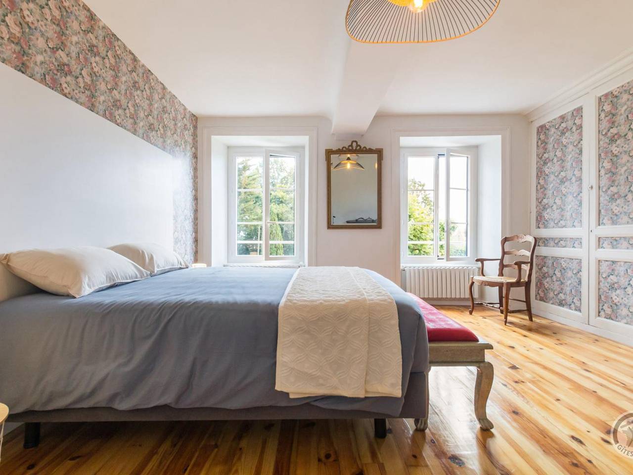 Hermosa casa de piedra con jardín privado en el corazón del Cotentin in Bricquebec, Côte de la Déroute