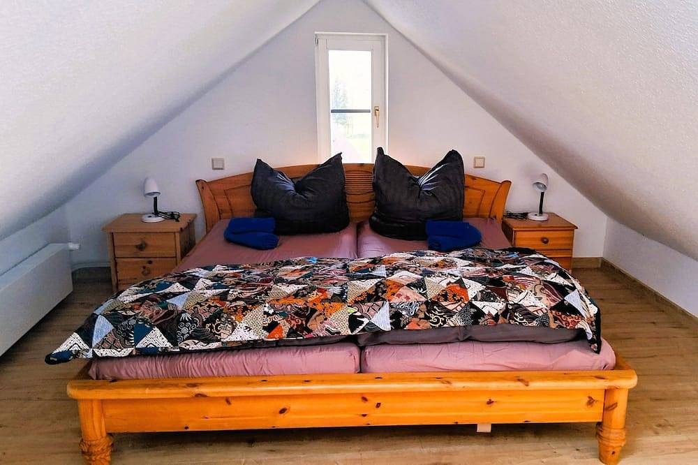 Ganze Wohnung, Haus unter den Eichen, Fewo 7 Personen - Haus unter den Eichen in Luckow, Vorpommern Greifswald