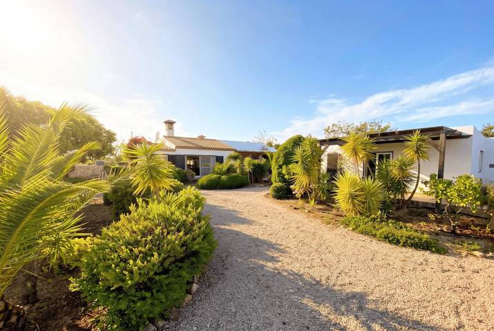 Villa 'Casa Caranguejo' con piscina privata in Loulé (São Sebastião), Distretto di Faro