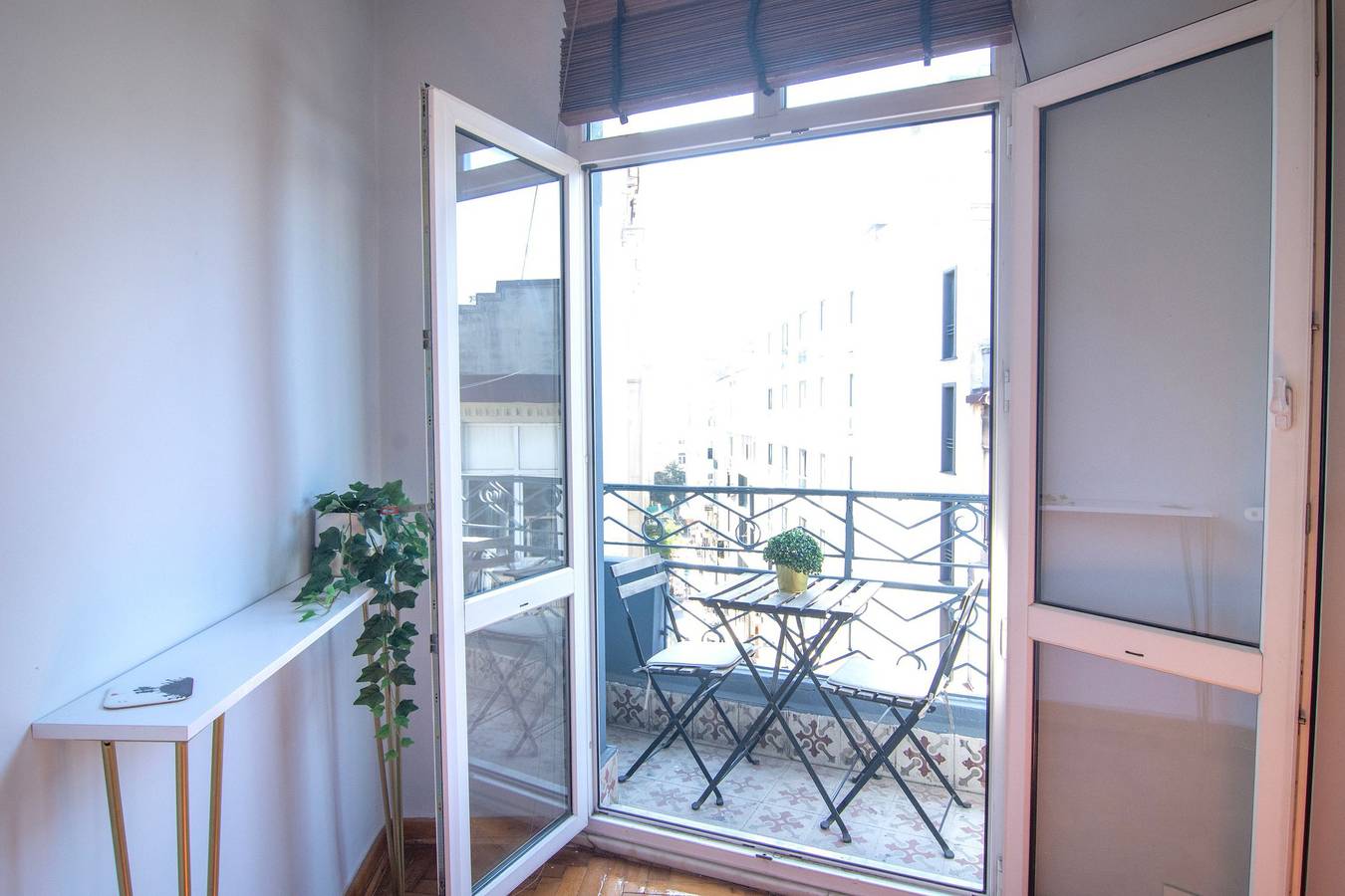 Ganze Wohnung, Ferienwohnung für 6 Personen mit Balkon in Şişli, Meşrutiyet Mahallesi
