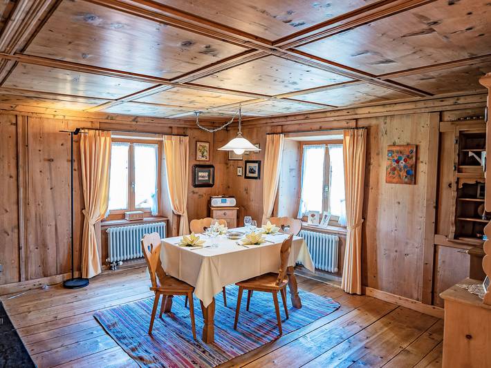 Ferienhaus für 6 Personen, mit Garten und Terrasse sowie Ausblick in Graubünden