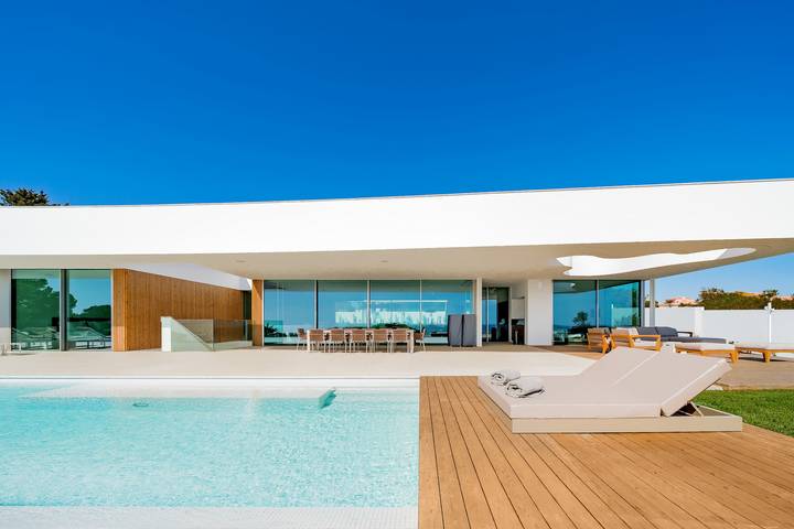Ferienhaus für 12 Personen, mit Meerblick und Balkon sowie Terrasse und Garten in Lagos - 2