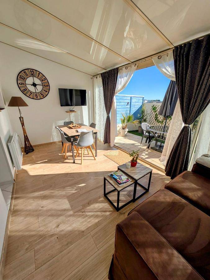 Location de vacances pour 3 personnes, avec terrasse à Aigrefeuille-d'Aunis - 2