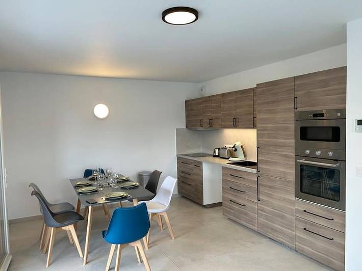 Cottage pour 6 personnes, avec terrasse et jardin, animaux acceptés à Pelleautier